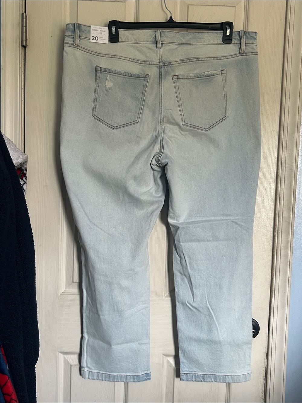 NWT Lane Bryant mid rise signature fit slim straight ankle jean size 20 LONG - Picture 2 of 6